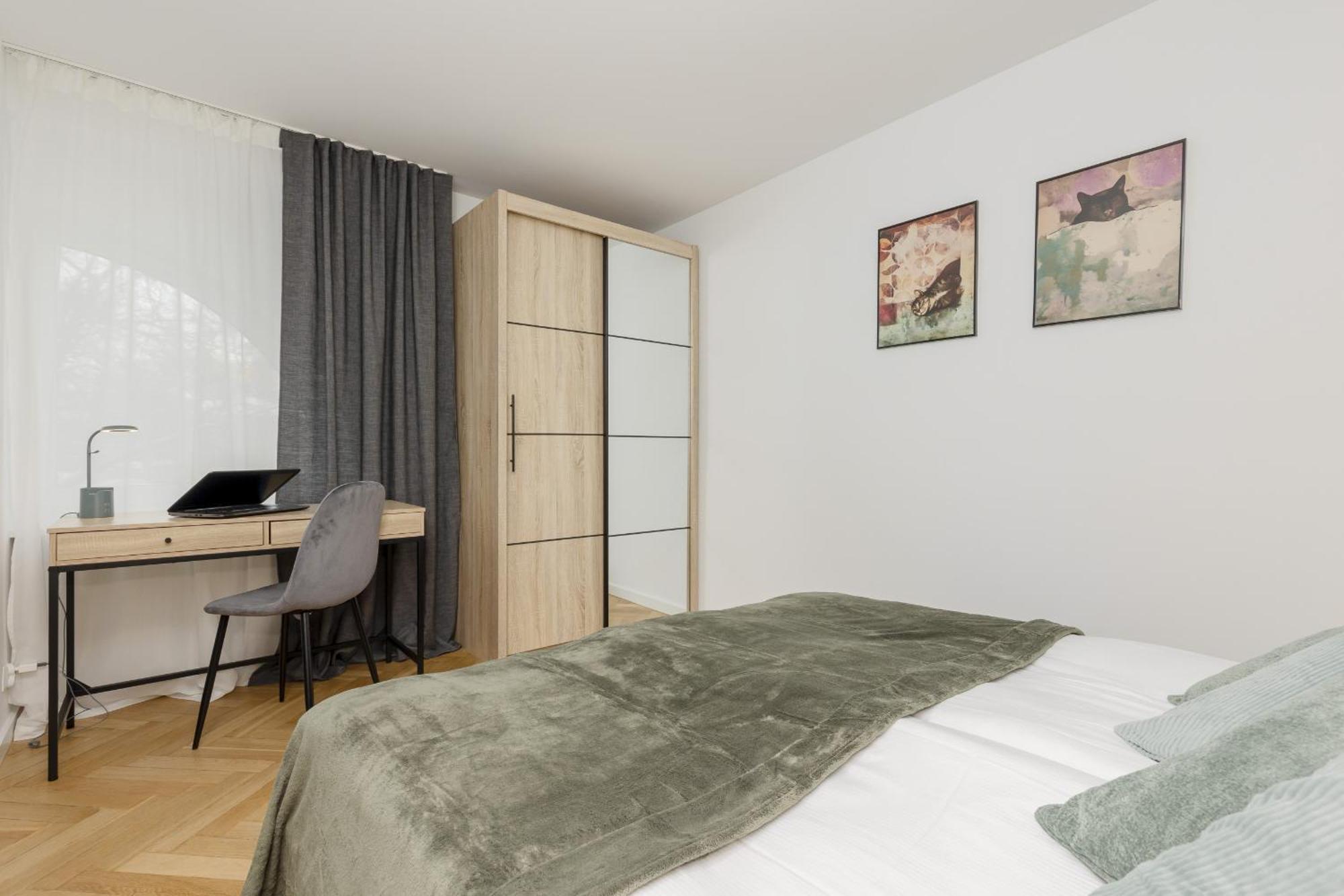 Leilighet Aleja Solidarnosci Modern & Cozy Downtown By Renters Warszawa